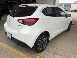 2016 Mazda
2 Genki