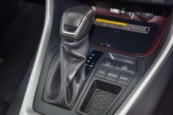 2019 Toyota
RAV4 Cruiser