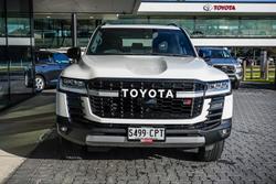 2022 Toyota
Landcruiser GR Sport