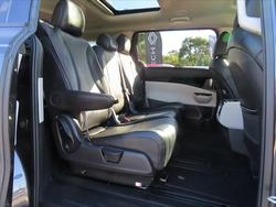 2023 Kia
                Carnival Special Edition