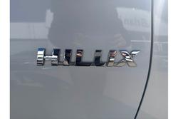 2017 Toyota
Hilux Workmate