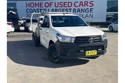 2017 Toyota
Hilux Workmate