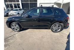 2022 Audi
Q5 45 TFSI