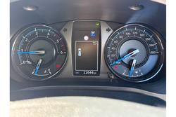 2024 Toyota
Hilux Rogue 48V