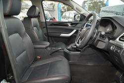 2022 LDV
T60 Max LUXE