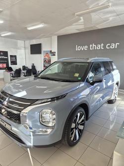 2025 Mitsubishi
Outlander Aspire