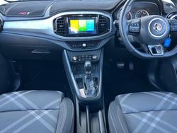 2021 MG MG3