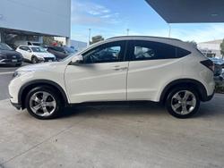 2017 Honda
HR-V VTi-S