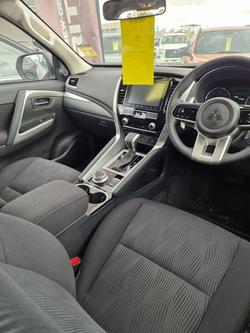 2024 Mitsubishi
Pajero Sport GLX