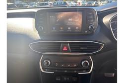 2019 Hyundai
                Santa Fe Active