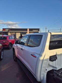 2025 Mitsubishi
Triton GLS