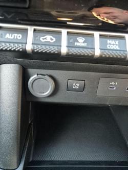2024 Mitsubishi
                Triton GLX+
