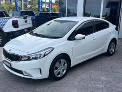 2017 Kia
Cerato S