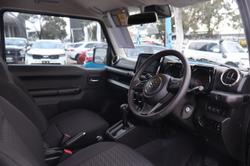 2024 Suzuki
Jimny GLX