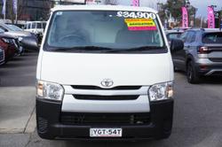 2017 Toyota
Hiace LWB