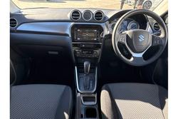 2023 Suzuki
Vitara