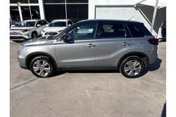2023 Suzuki
Vitara