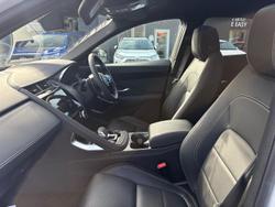 2024 Jaguar
E-PACE P250 R-Dynamic SE