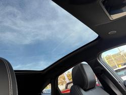 2024 Jaguar
E-PACE P250 R-Dynamic SE