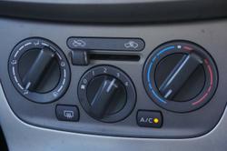 2015 Nissan
Pulsar ST-L