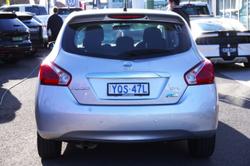 2015 Nissan
Pulsar ST-L