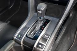 2020 Honda
                Civic VTi-S