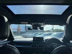 2023 Mazda
CX-5 D35 Akera
