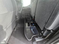 2025 Kia
Tasman S