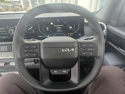 2025 Kia
Tasman S