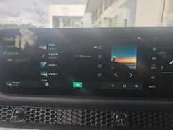 2025 Kia
Tasman S