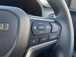 2025 Isuzu
MU-X LS-M