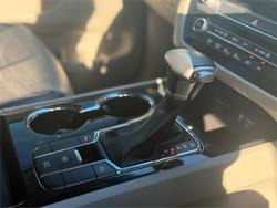 2019 KIA
CARNIVAL SLi