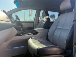 2019 KIA
CARNIVAL SLi