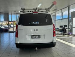 2016 Hyundai
iLoad