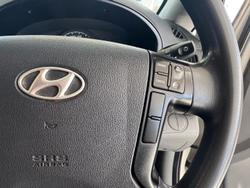 2016 Hyundai
iLoad