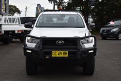 2021 Toyota
                Hilux SR