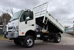2022 Hino 817 4X4 Tipper 4x4 WHITE