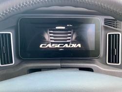 2025 Freightliner Cascadia 126 white