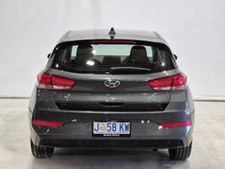 2021 Hyundai
i30