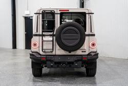 2024 INEOS Grenadier Station Wagon MY24 4X4 Dual Range Scottish White