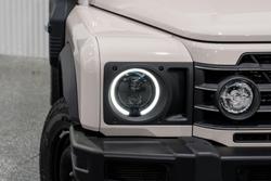 2024 INEOS Grenadier Station Wagon MY24 4X4 Dual Range Scottish White