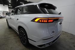 2025 Jaecoo J8 Track