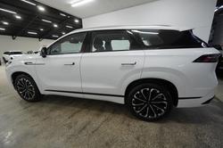 2025 Jaecoo J8 Track