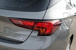 2018 Holden
Astra R