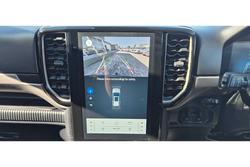 2023 Ford
                Everest Ambiente