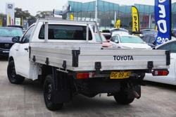 2018 Toyota
Hilux Workmate