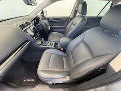 2017 Subaru
Outback 2.5i Premium