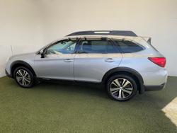 2017 Subaru
Outback 2.5i Premium