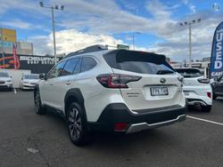 2024 Subaru
Outback AWD Touring