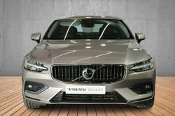 2023 Volvo
S60 Ultimate B5 Bright